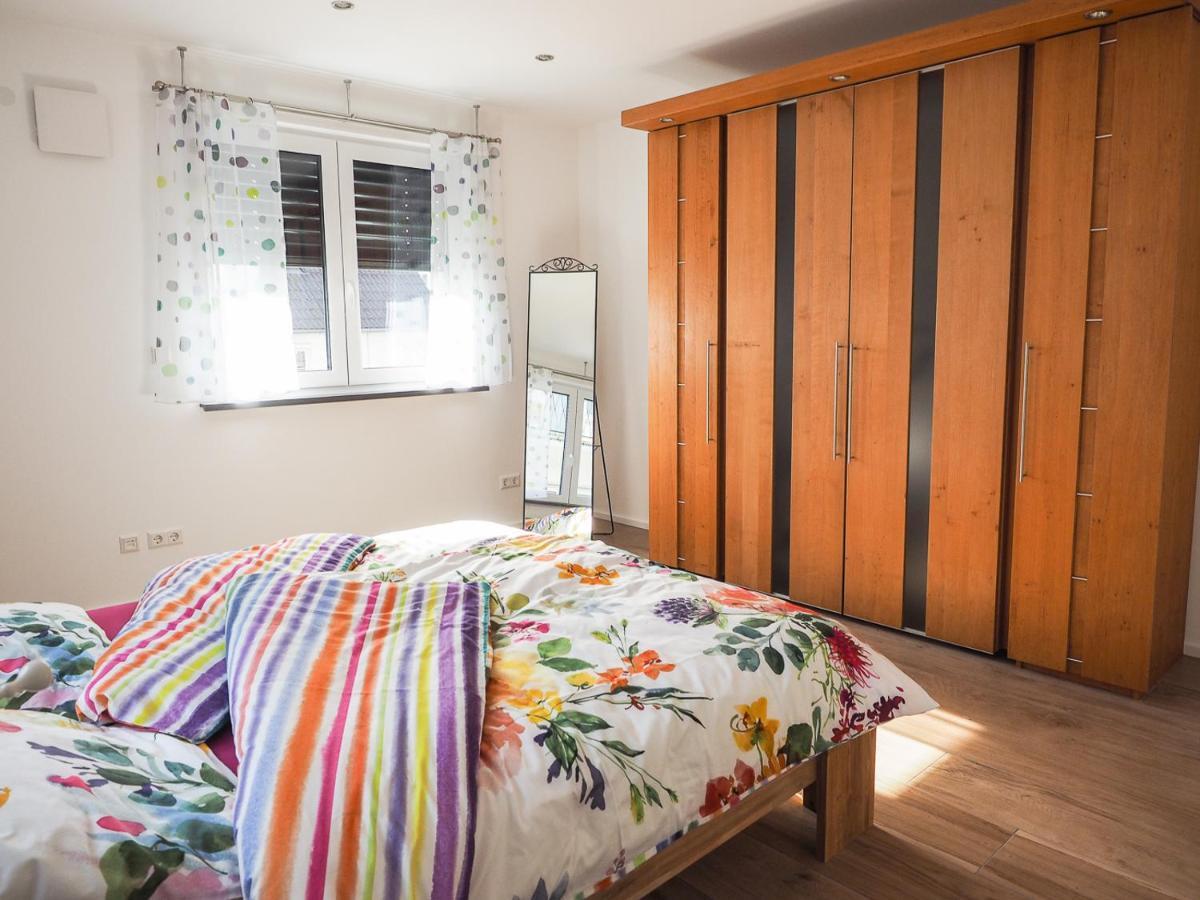 16Lilien Apartmentwohnung Waiblingen  Zewnętrze zdjęcie
